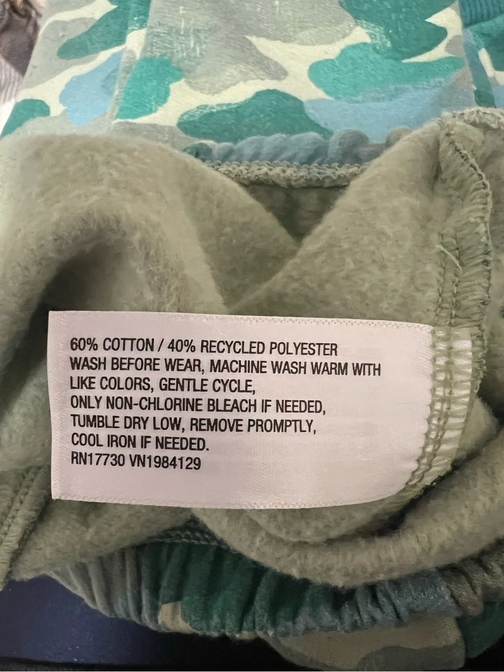 Cat & Jack Camo Fleece Sweatshirt Jogger Set 12M Green Baby